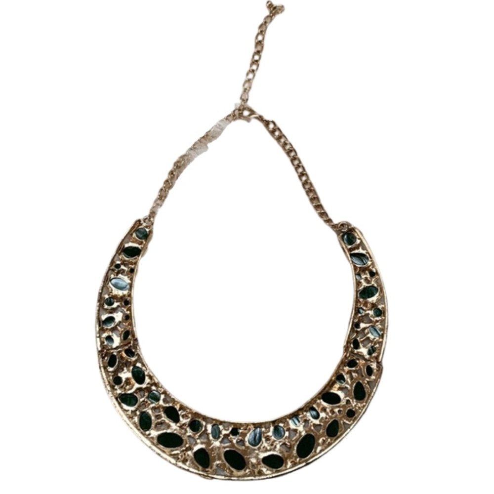 Francesca’s Statement Necklace - Picture 3 of 3